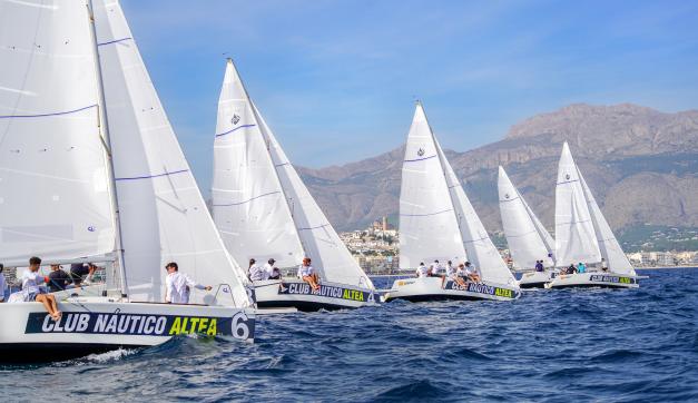 Vivir y saborear el mar de Altea en una misma travesía