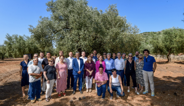 Group photo with Silvia Paneque